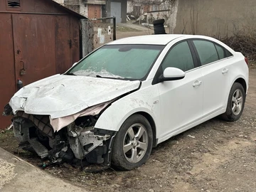 Авто Chevrolet Cruze 2013 № 8442804