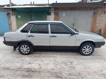 Авто ВАЗ 21099 2003 № 8442919