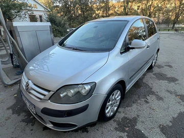 Авто Volkswagen Golf Plus 2006 № 8442921