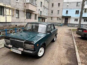 Авто ВАЗ 2107 1998 № 8442947