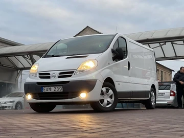 Авто Renault Trafic 2013 № 8443052