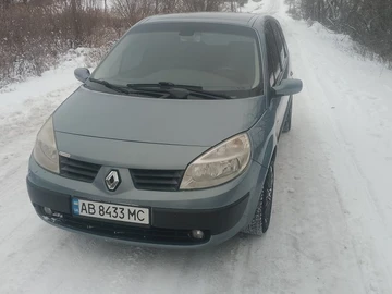 Авто Renault 4 2006 № 8443053