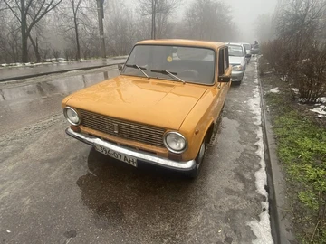 Авто ВАЗ 2101 1987 № 8443102