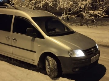 Авто Volkswagen Caddy 2004 № 8443553
