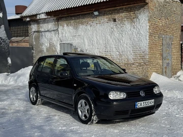 Авто Volkswagen Golf 2002 № 8443562