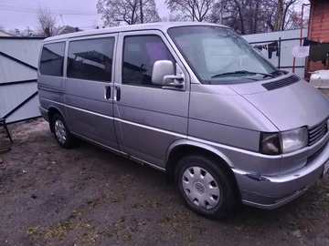 Авто Volkswagen Transporter 1993 № 8443567