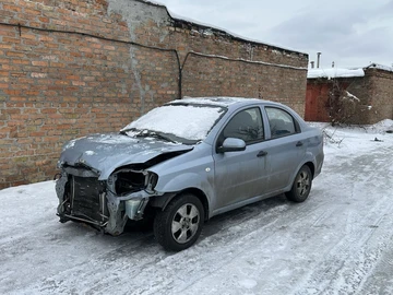 Авто Chevrolet Aveo 2011 № 8443709