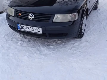 Авто Volkswagen Passat Sedan 2000 № 8443775