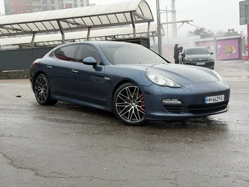 Авто Porsche Panamera 2011 № 8443984