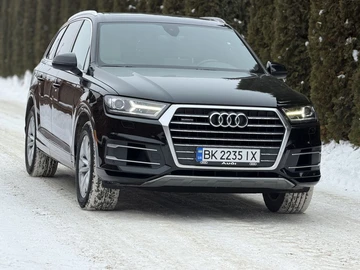 Авто Audi Q7 2016 № 8444008