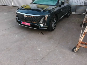 Авто Cadillac Allante 2024 № 8444065