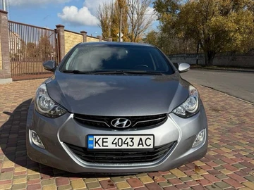 Авто Hyundai Elantra 2012 № 8444081