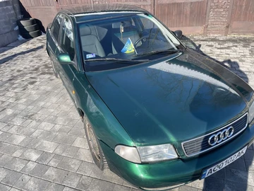 Авто Audi A4 1997 № 8444082