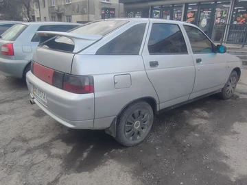 Авто ВАЗ 2112 2004 № 8444151