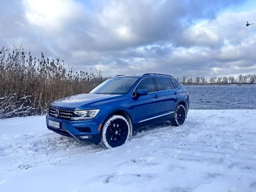 Авто Volkswagen Tiguan 2017 № 8444182