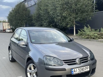 Авто Volkswagen Golf 2004 № 8444361