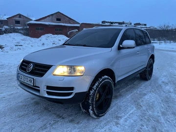 Авто Volkswagen Touareg 2002 № 8444462