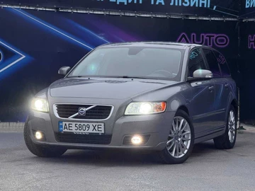 Авто Volvo V50 2008 № 8444561