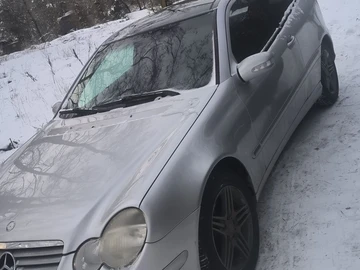 Авто Mercedes C Серия 2004 № 8444610
