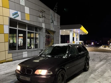 Авто BMW 3 Серия 2001 № 8444629