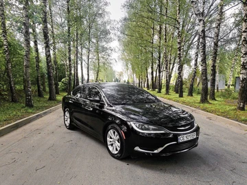 Авто Chrysler 200 2015 № 8444637