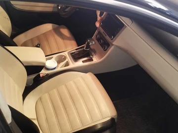 Авто Volkswagen Passat Cc 2010 № 8444693