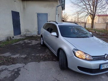 Авто Volkswagen Golf 2010 № 8444746