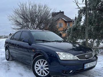 Авто Ford Mondeo 2002 № 8444900