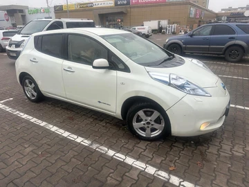 Авто Nissan Leaf 2013 № 8444932