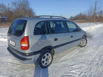 Авто Opel Zafira 2000 № 8444994