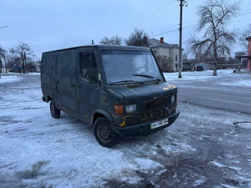 Авто Mercedes T-Mod  1993 № 8445037