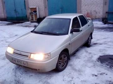 Авто ВАЗ 2110 2004 № 8445195