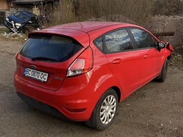 Авто Ford Fiesta 2013 № 8445296