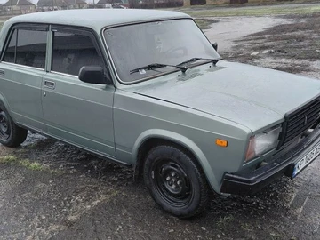 Авто ВАЗ 2107 2007 № 8445451