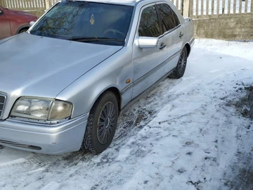 Авто Mercedes 190 1995 № 8445458