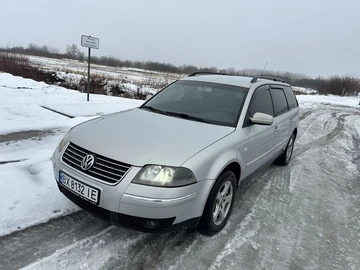 Авто Volkswagen Passat Variant 2001 № 8445484