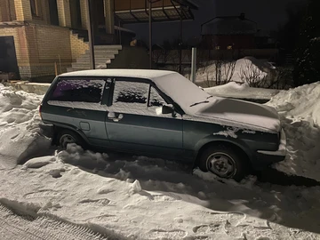 Авто Volkswagen Polo 1987 № 8445493