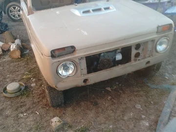 Авто ВАЗ 2121 1988 № 8445514