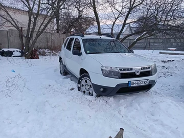 Авто Dacia Duster 2012 № 8445566