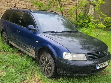 Авто Volkswagen Passat Variant 1999 № 8445633
