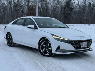 Авто Hyundai Elantra 2021 № 8445666