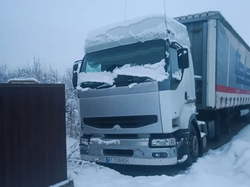 Авто Renault 4 2000 № 8445828