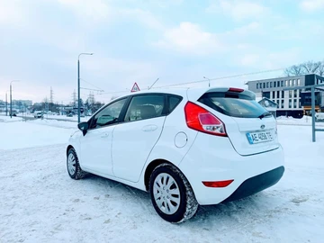 Авто Ford Fiesta 2014 № 8445889