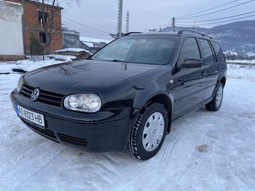 Авто Volkswagen Golf 2001 № 8445921