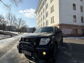 Авто Nissan Navara 2005 № 8446100