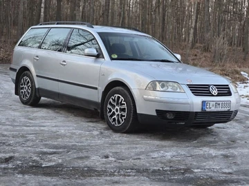 Авто Volkswagen Passat Variant 2005 № 8446103