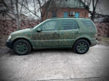 Авто Mercedes Ml Серия 2000 № 8446146