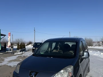Авто Peugeot Partner 2010 № 8446195