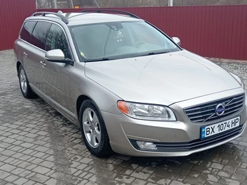 Авто Volvo V70 2013 № 8446204