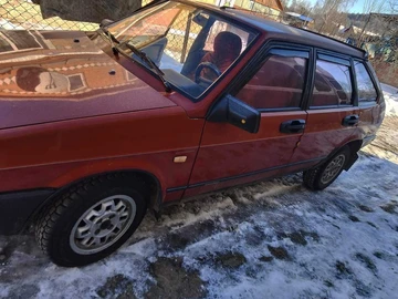 Авто ВАЗ 2109 1996 № 8446218